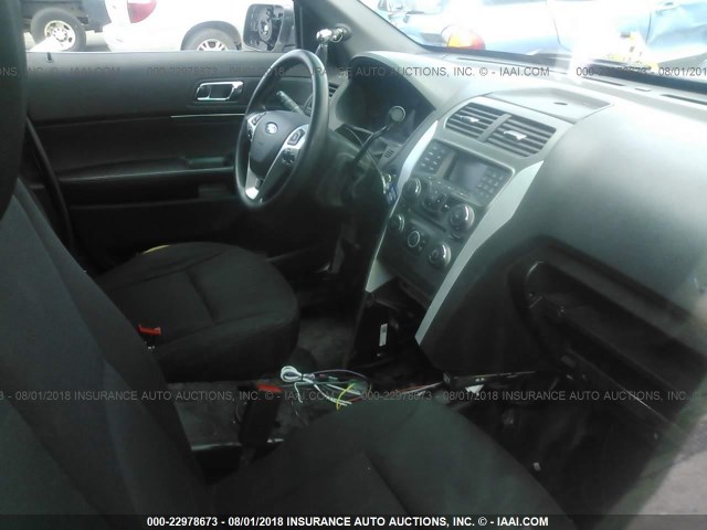 1FM5K8AR2FGB51641 - 2015 FORD EXPLORER POLICE INTERCEPTOR WHITE photo 5