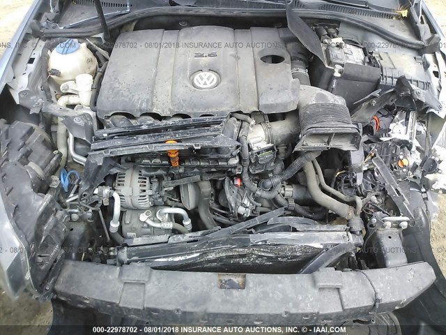 WVWAB7AJ4BW196992 - 2011 VOLKSWAGEN GOLF BLUE photo 10