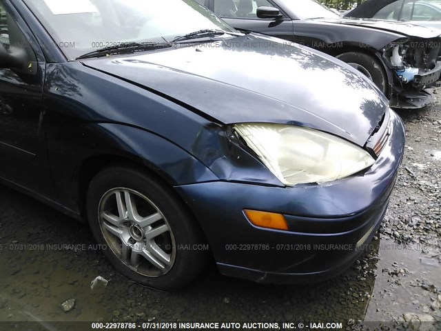 1FAFP343X1W290554 - 2001 FORD FOCUS SE/SE SPORT BLUE photo 6