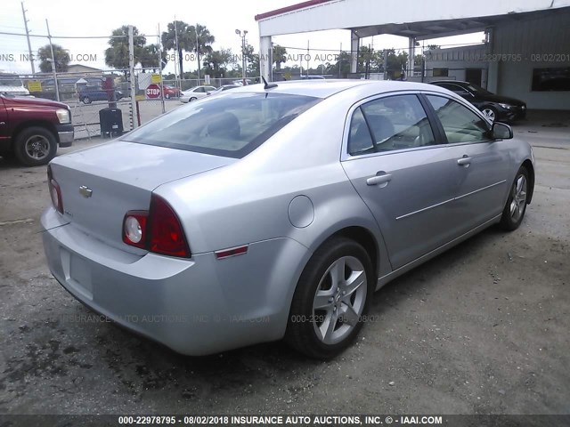 1G1ZB5E13BF117838 - 2011 CHEVROLET MALIBU LS Gümüş foto 4