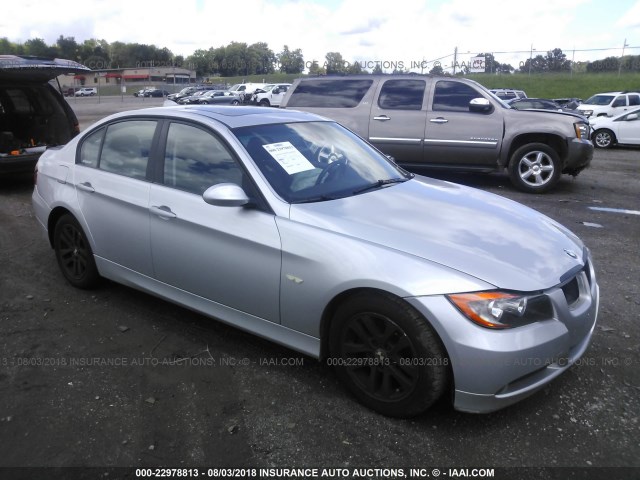 WBAVB17576NK35799 - 2006 BMW 325 I AUTOMATIC ვერცხლისფერი ფოტო 1