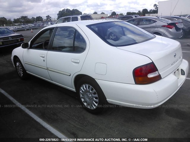 1N4DL01D8WC109328 - 1998 NISSAN ALTIMA XE/GXE/SE/GLE WHITE photo 3