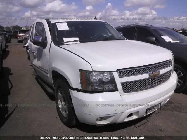 1GNFC36J49R290214 - 2009 CHEVROLET SUBURBAN C1500 LTZ WHITE photo 1