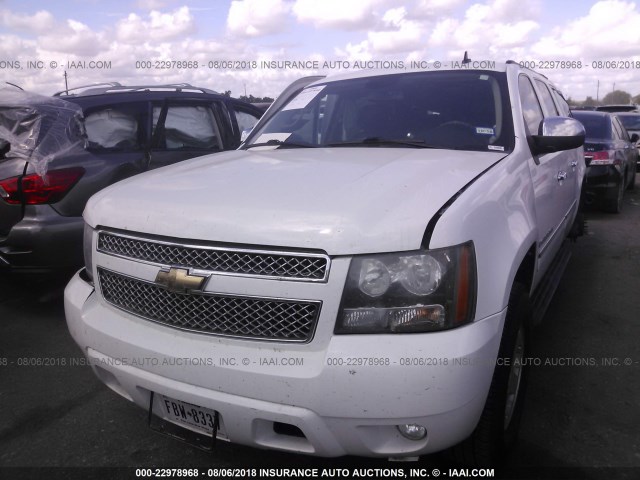 1GNFC36J49R290214 - 2009 CHEVROLET SUBURBAN C1500 LTZ WHITE photo 2