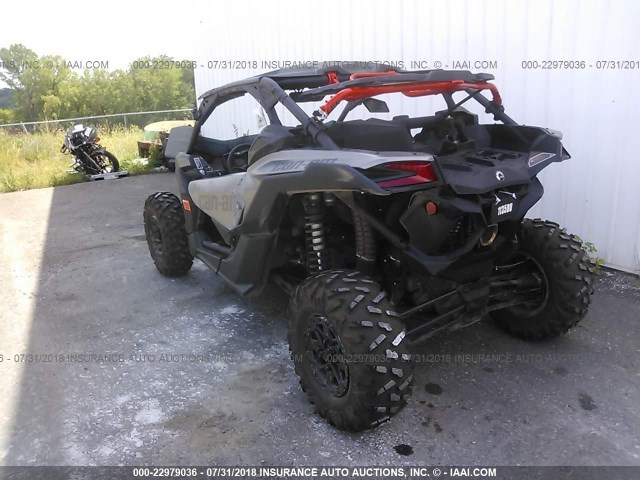 3JBVDAW44JK000560 - 2018 CAN-AM MAVERICK X3 X DS TURBO R GRAY photo 3