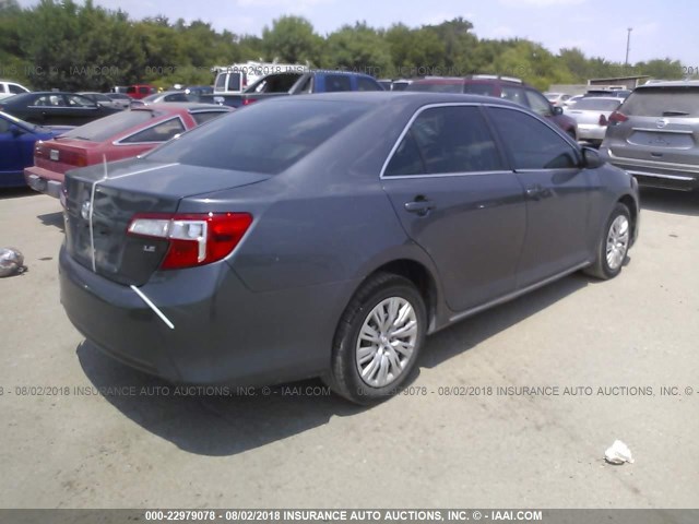 4T4BF1FKXER400672 - 2014 TOYOTA CAMRY L/SE/LE/XLE 灰色 照片 4