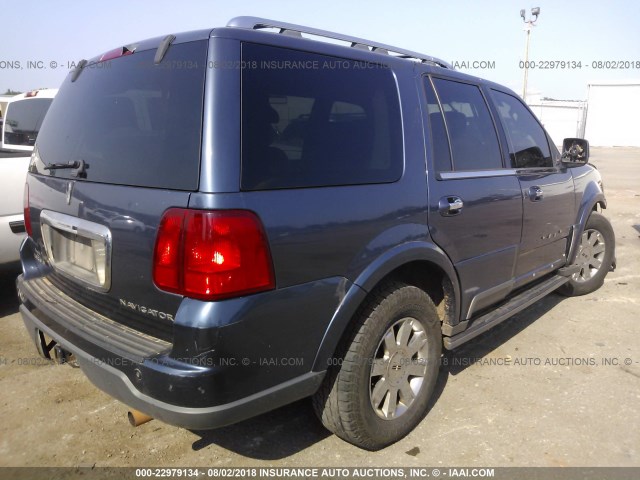 5LMFU27R74LJ05260 - 2004 LINCOLN NAVIGATOR BLUE photo 4