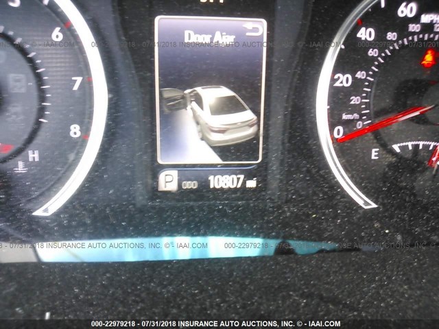 4T1BF1FK9HU773250 - 2017 TOYOTA CAMRY LE/XLE/SE/XSE 红色 照片 7