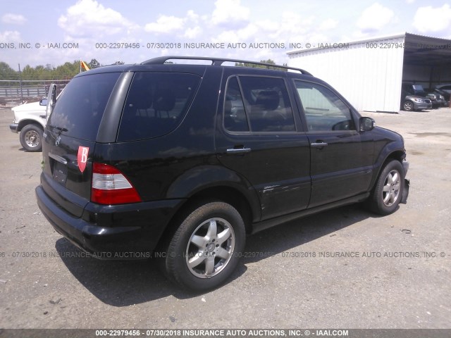 4JGAB75E03A435574 - 2003 MERCEDES-BENZ ML BLACK photo 4