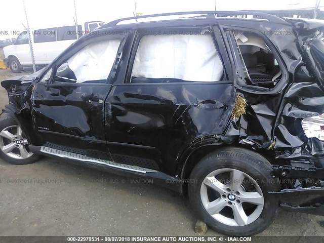 5UXFF03569LJ95757 - 2009 BMW X5 XDRIVE35D BLACK photo 6