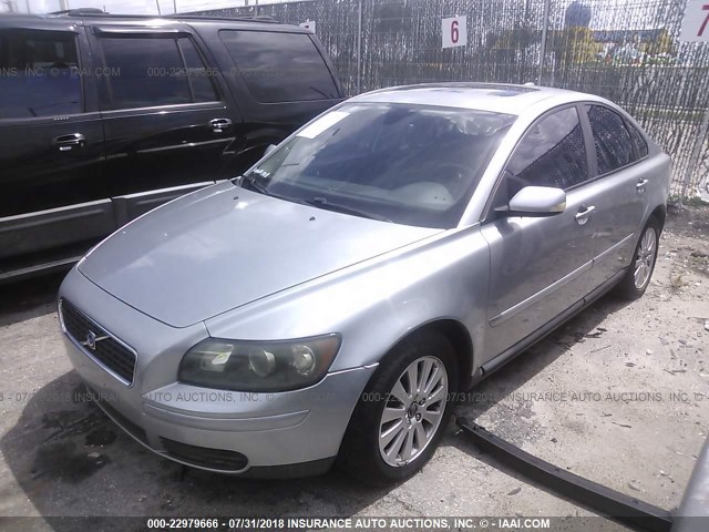 YV1MS382362189267 - 2006 VOLVO S40 2.4I GRAY photo 2