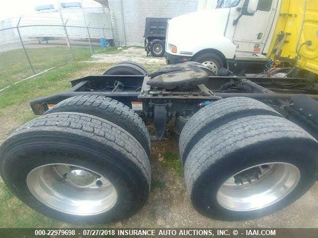 1FUJGLDR1CSBA3857 - 2012 FREIGHTLINER CASCADIA 125  Unknown photo 9