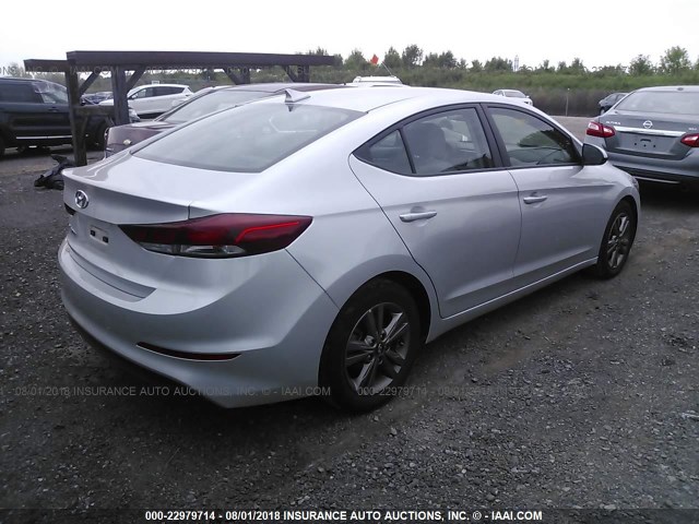 5NPD84LF7JH305257 - 2018 HYUNDAI ELANTRA SEL/VALUE/LIMITED SILVER photo 4