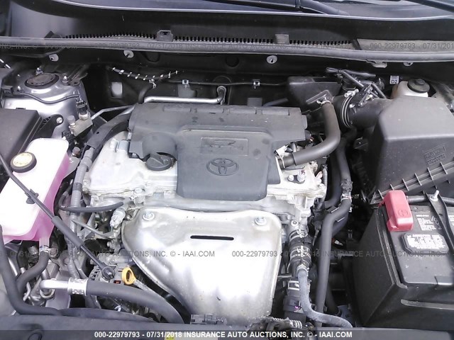 2T3RFREV9JW730095 - 2018 TOYOTA RAV4 ADVENTURE/XLE 银色 照片 10