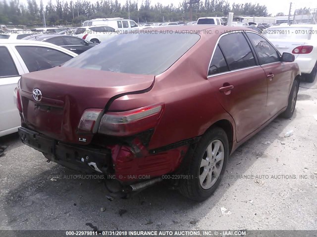 4T1BE46K98U248015 - 2008 TOYOTA CAMRY CE/LE/XLE/SE RED photo 4