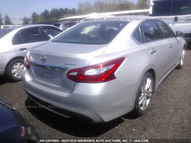 1N4BL3AP7HC176895 - 2017 NISSAN ALTIMA 3.5SL/3.5 SR SILVER photo 4