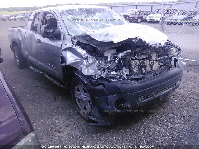 5TFCW5F12AX010045 - 2010 TOYOTA TUNDRA DOUBLE CAB SR5 SILVER photo 1
