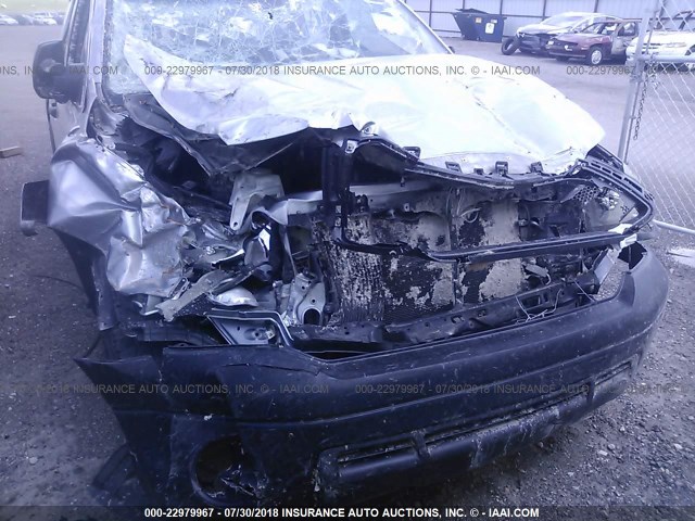 5TFCW5F12AX010045 - 2010 TOYOTA TUNDRA DOUBLE CAB SR5 SILVER photo 6