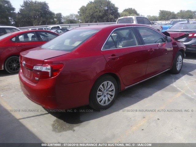 4T1BD1FK6CU011363 - 2012 TOYOTA CAMRY HYBRID/LE/XLE RED photo 4