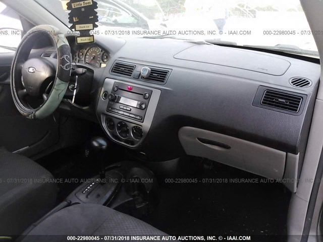 1FAFP31N36W218799 - 2006 FORD FOCUS ZX3 GRAY photo 5