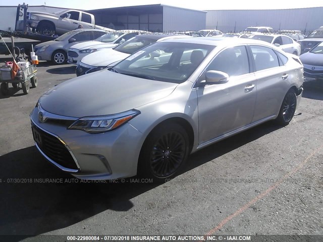 4T1BK1EBXJU272483 - 2018 TOYOTA AVALON XLE PLUS/PREMIUM/TOUR/LTD GOLD photo 2