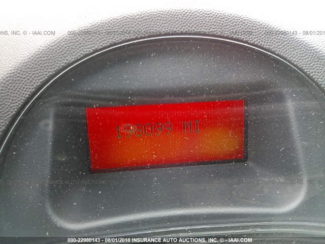 2G2WP522351319197 - 2005 PONTIAC GRAND PRIX WHITE photo 7