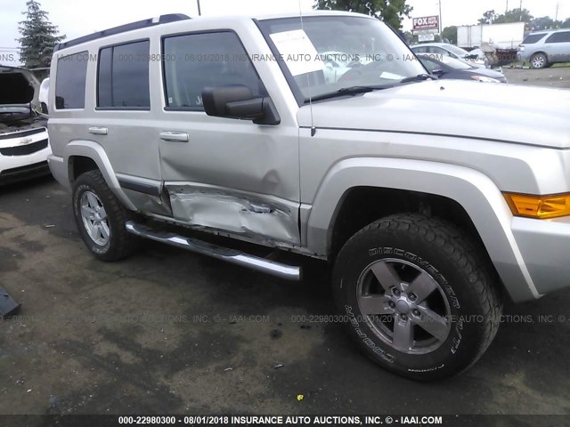 1J8HG48K07C511396 - 2007 JEEP COMMANDER GRAY photo 6