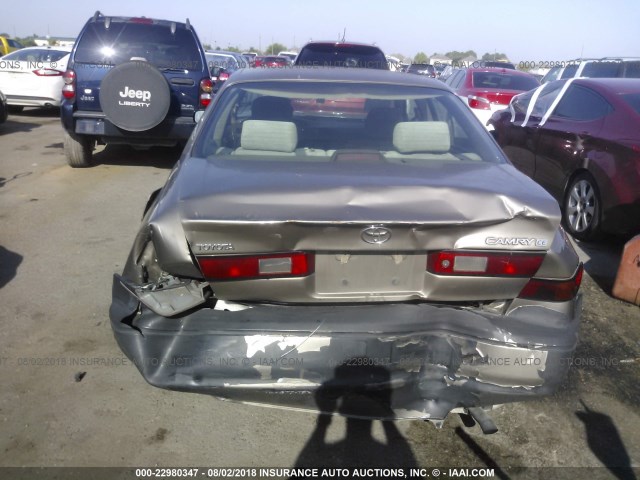 4T1BG22K4XU469010 - 1999 TOYOTA CAMRY CE/LE/XLE 棕色 照片 6