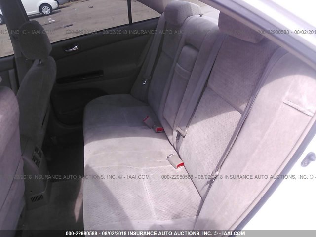 4T1BE32KX3U256407 - 2003 TOYOTA CAMRY LE/XLE/SE 白色 照片 8