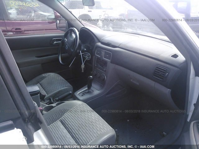 JF1SG65653H771828 - 2003 SUBARU FORESTER 2.5XS Blanc photo 5