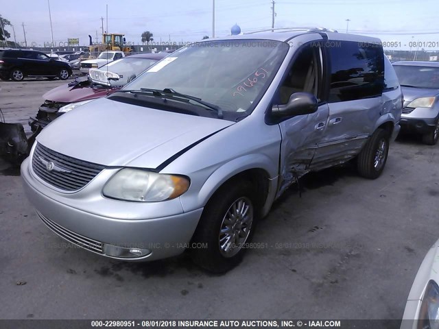 2C8GP64L62R796651 - 2002 CHRYSLER TOWN & COUNTRY LIMITED SILVER photo 2