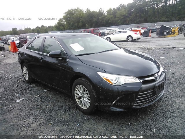 4T4BF1FK5GR542124 - 2016 TOYOTA CAMRY LE/XLE/SE/XSE 蓝色 照片 1