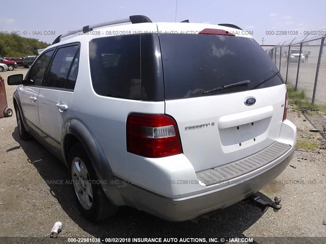 1FMDK02197GA41516 - 2007 FORD FREESTYLE SEL WHITE photo 3