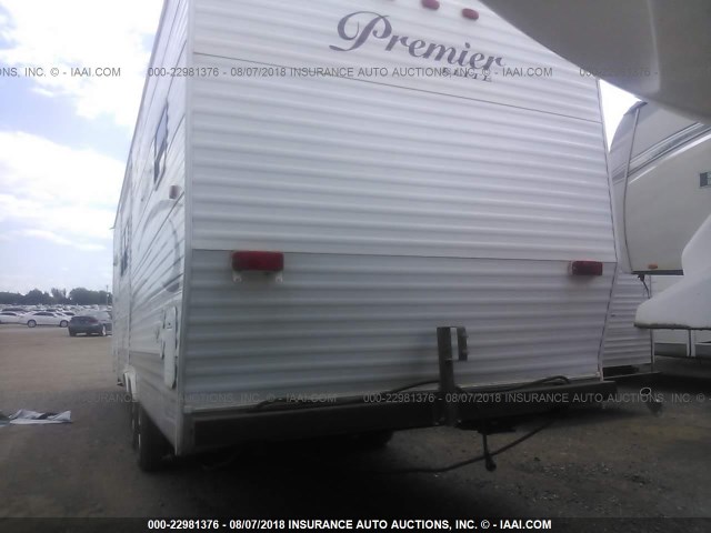 54ABA302XDE000677 - 2013 PREMIER HIGH TRAVEL TRAIL  WHITE photo 7