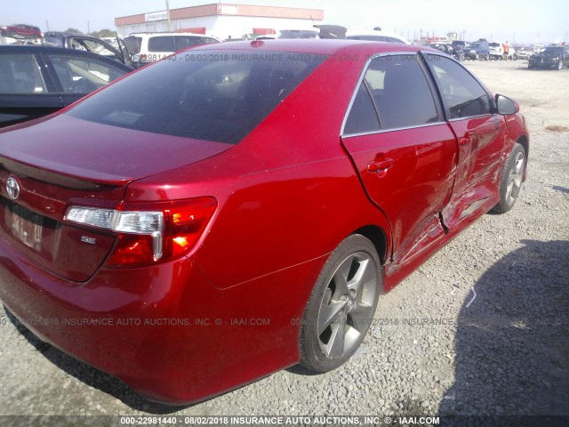 4T1BK1FK7EU543925 - 2014 TOYOTA CAMRY SE/XLE RED photo 4