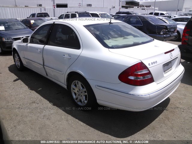 WDBUF87J76X184395 - 2006 MERCEDES-BENZ E 350 4MATIC WHITE photo 3