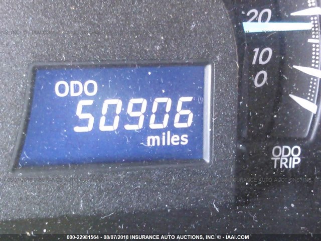 4T1BF1FK7DU245247 - 2013 TOYOTA CAMRY L/SE/LE/XLE 银色 照片 7