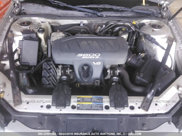 2G2WP522951198384 - 2005 PONTIAC GRAND PRIX SILVER photo 10