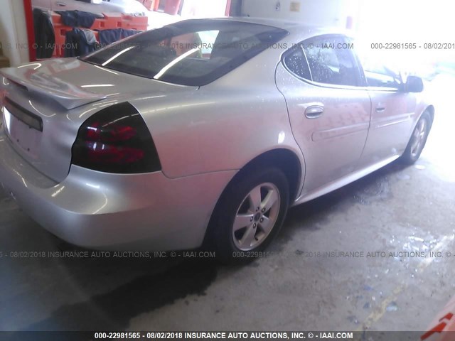 2G2WP522951198384 - 2005 PONTIAC GRAND PRIX SILVER photo 4