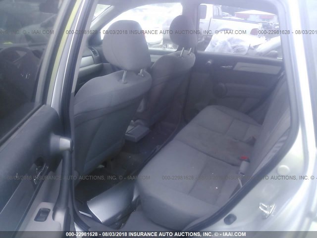 5J6RE3H32BL026541 - 2011 HONDA CR-V LX SILVER photo 8