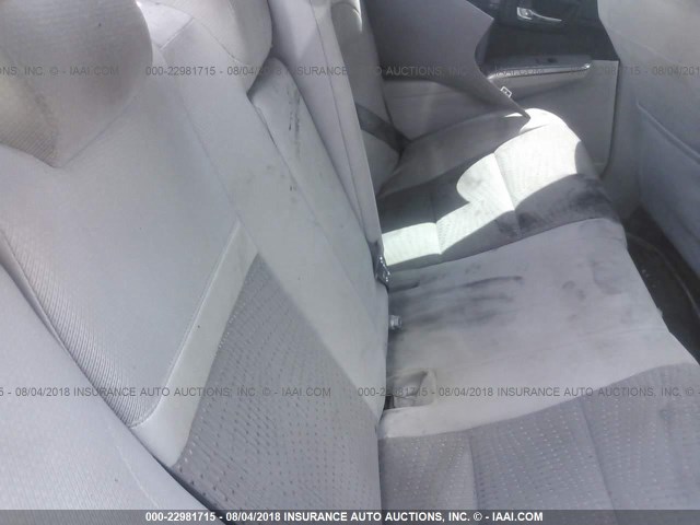 4T1BD1FK7CU038880 - 2012 TOYOTA CAMRY HYBRID/LE/XLE 白色 照片 8