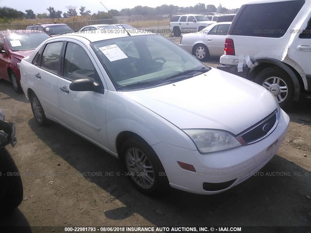 1FAFP34N77W284477 - 2007 FORD FOCUS ZX4/S/SE/SES 白色 照片 1
