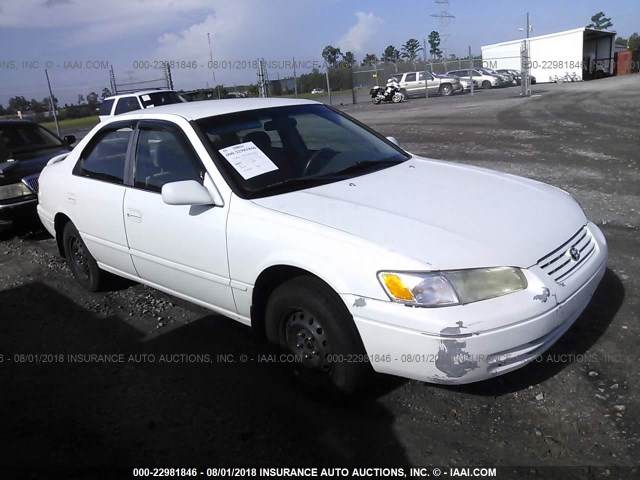 4T1BG22K5XU921756 - 1999 TOYOTA CAMRY CE/LE/XLE 白色 照片 1