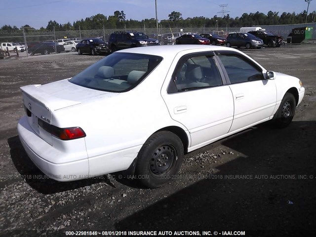 4T1BG22K5XU921756 - 1999 TOYOTA CAMRY CE/LE/XLE 白色 照片 4