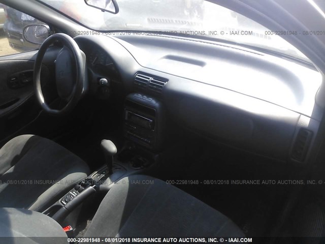 1G8ZK5275WZ221584 - 1998 SATURN SL2 灰色 照片 5