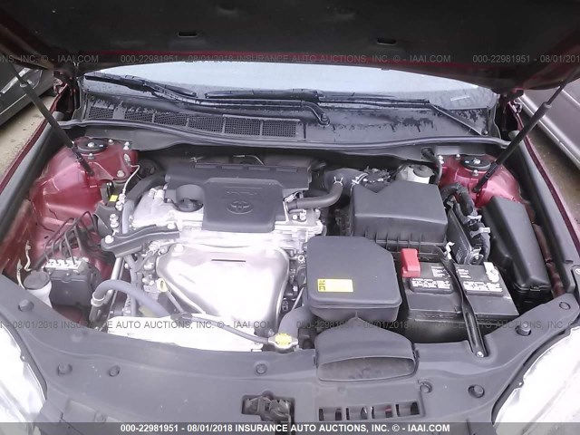 4T1BF1FK3FU955331 - 2015 TOYOTA CAMRY LE/XLE/SE/XSE RED photo 10
