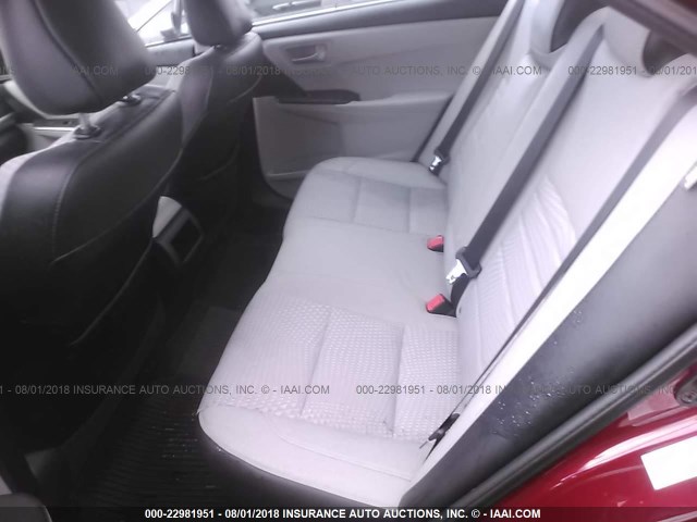 4T1BF1FK3FU955331 - 2015 TOYOTA CAMRY LE/XLE/SE/XSE RED photo 8