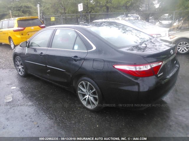 4T1BF1FKXFU912203 - 2015 TOYOTA CAMRY LE/XLE/SE/XSE BLACK photo 3