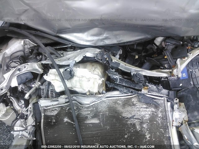 4T1BF1FK4CU581243 - 2012 TOYOTA CAMRY SE/LE/XLE ვერცხლისფერი ფოტო 10