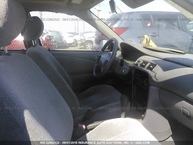 1Y1SK5487XZ415320 - 1999 CHEVROLET GEO PRIZM LSI BLACK photo 5